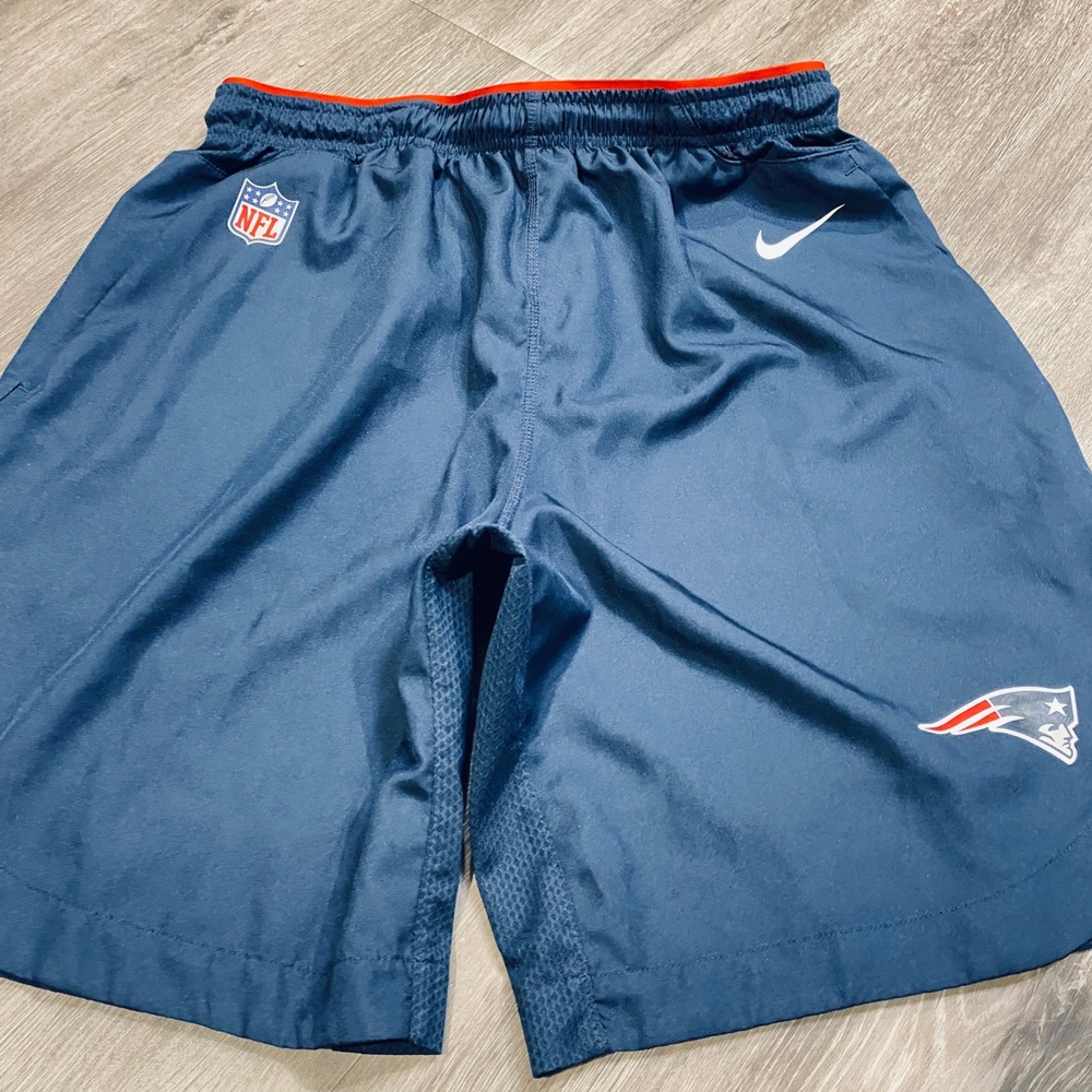 Nike New England Patriots NFL Onfield Dri-Fit Shorts Mens Large Navy Blue L